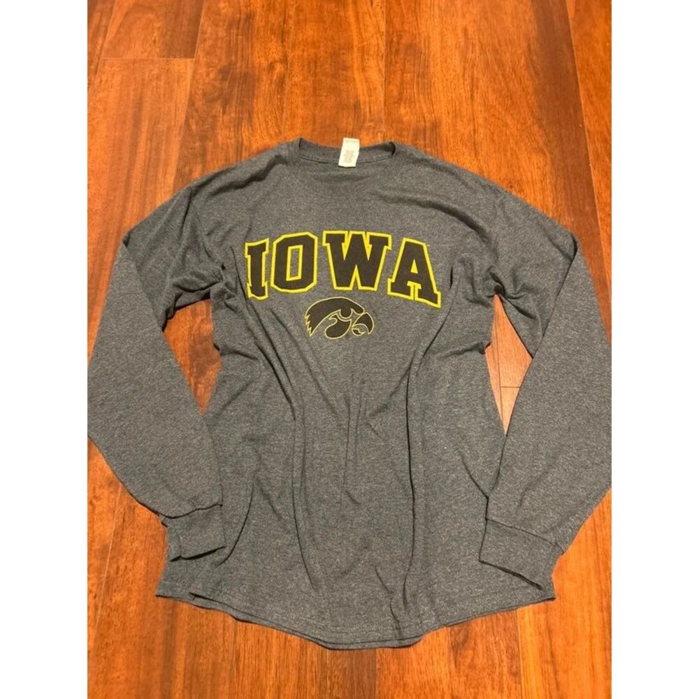 Iowa Hawkeyes T shirt merch college football